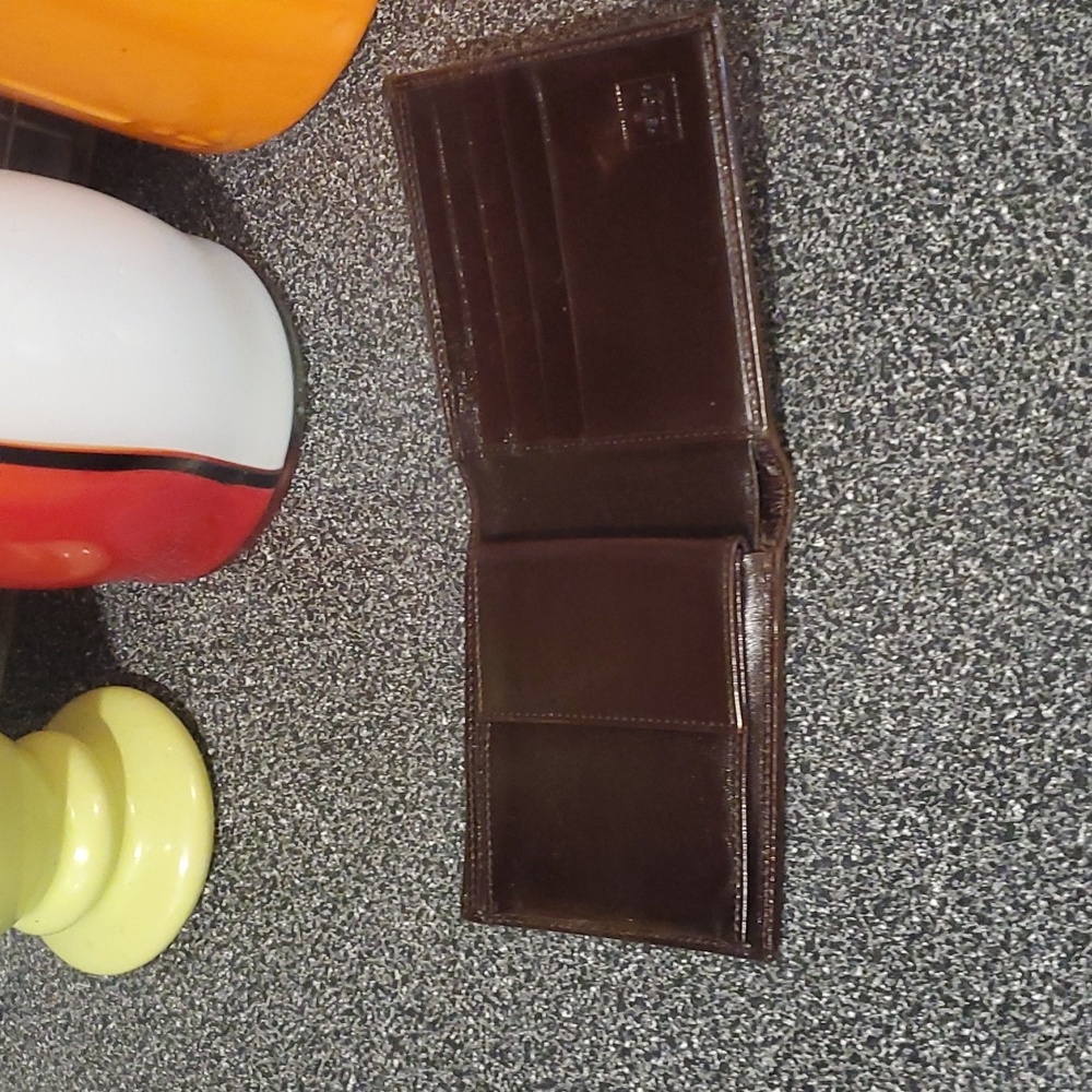 Fendi Mens Wallet - Picture 6 of 12